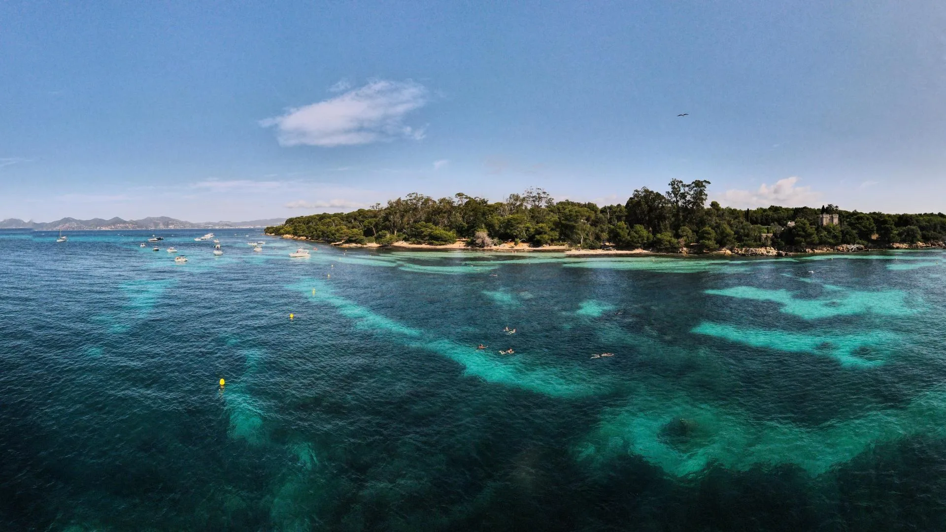 Cannes — La Croisette & Îles de Lérins