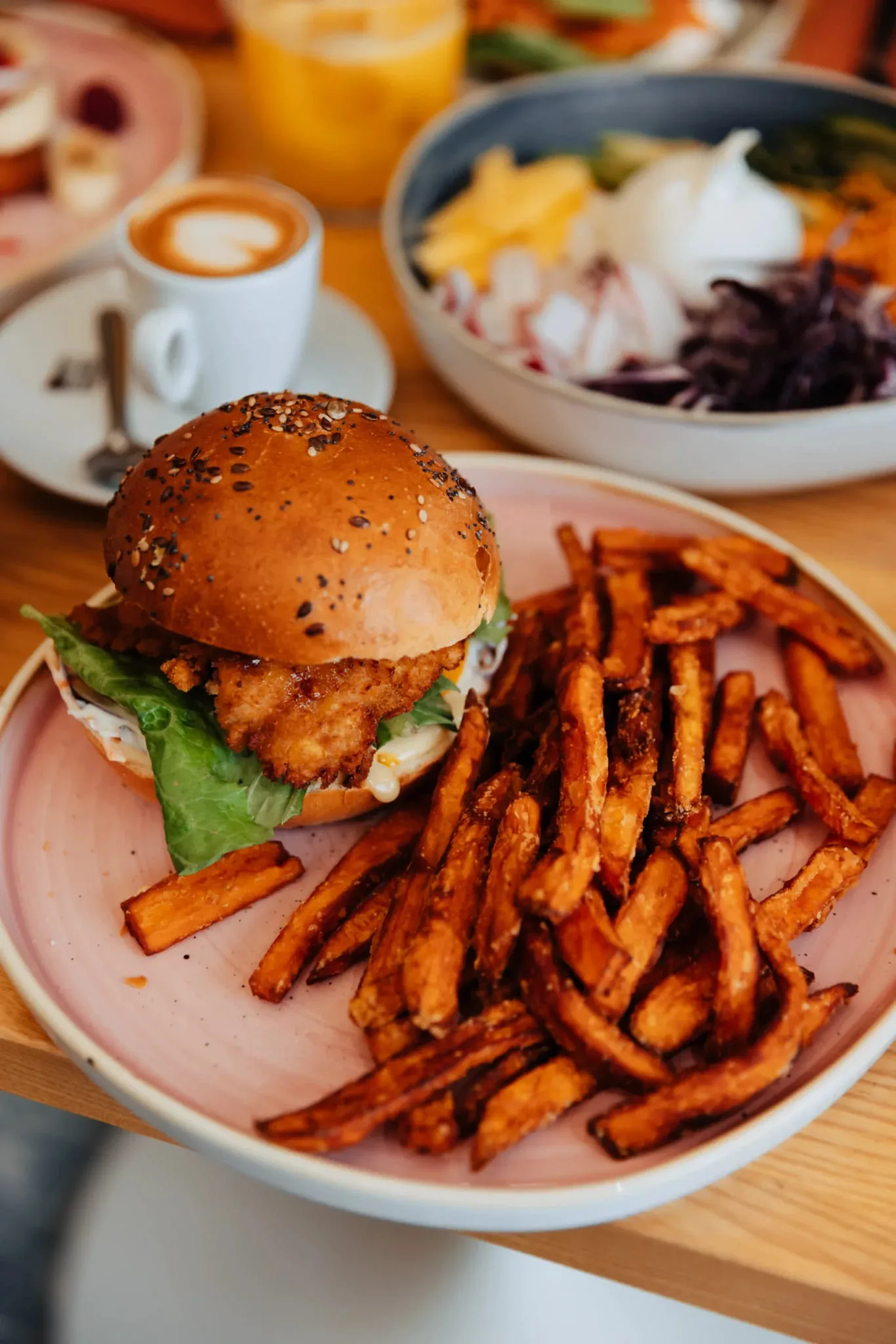 Foodie — Brunch & Coffee Shop