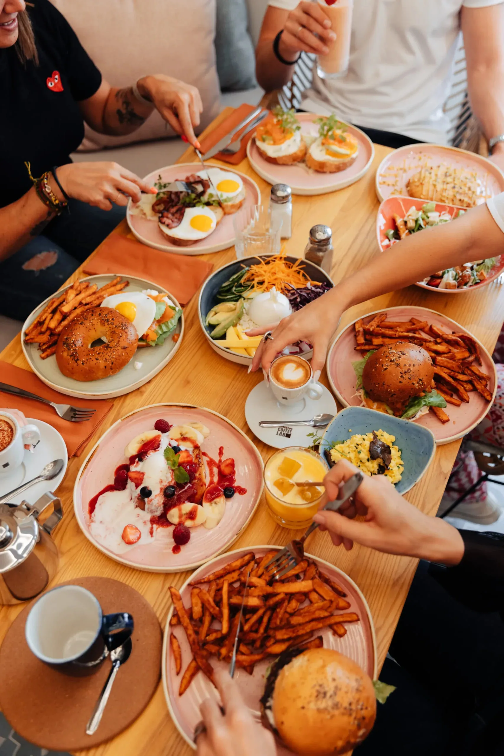 Foodie — Brunch & Coffee Shop