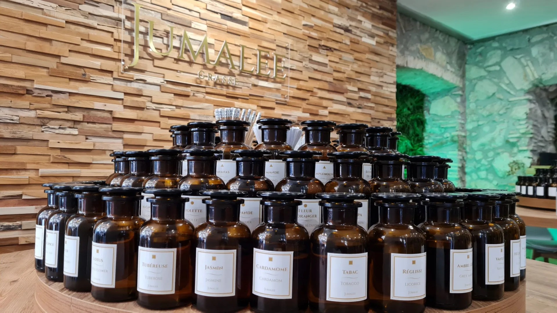 Jumalee — Atelier Création de Parfum