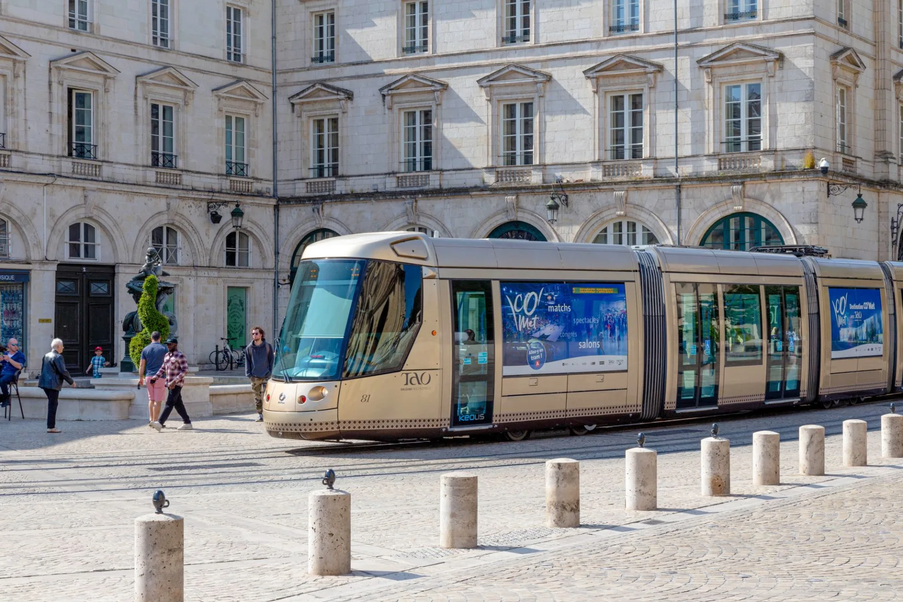 Getting Around Nice, Tram, Bus and Bike User Guide